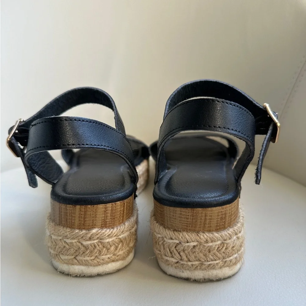 Cushionaire Melissa Platform Wedge Espadrille Sandals in Size 7.5